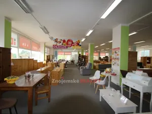 Pronájem obchodního prostoru, Znojmo, Vídeňská třída, 130 m2