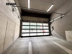 Pronájem bytu 3+kk, Praha - Libeň, Na sypkém, 70 m2