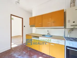 Prodej bytu 3+1, Trutnov - Kryblice, Vítězslava Nezvala, 66 m2