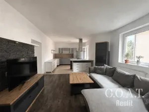 Prodej bytu 2+kk, Praha - Újezd nad Lesy, Oplanská, 56 m2