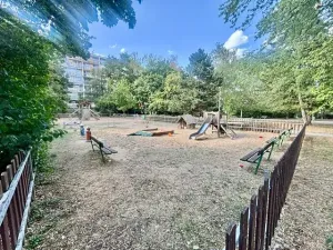 Pronájem bytu 3+1, Praha - Střížkov, Harrachovská, 60 m2