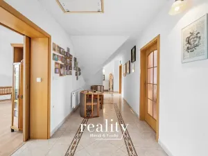 Prodej ordinace, Znojmo, Bratrstva, 210 m2