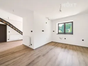 Prodej rodinného domu, Srch, 164 m2