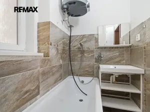 Pronájem bytu 2+kk, Plzeň, Koterovská, 36 m2