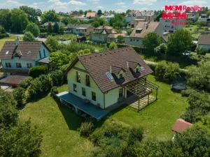 Prodej rodinného domu, Mořina, 240 m2