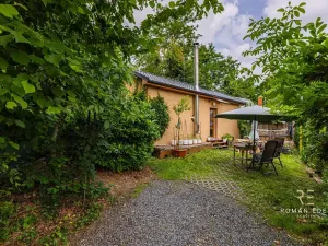 Prodej pozemku pro bydlení, Mirošovice, Na Vrchách, 1493 m2