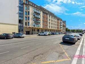 Prodej kanceláře, Praha - Holešovice, Jankovcova, 147 m2