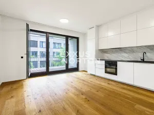 Pronájem bytu 2+kk, Praha - Smíchov, Grafická, 56 m2