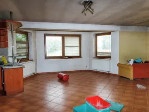 Dražba rodinného domu, Cvrčovice, Lesní, 206 m2