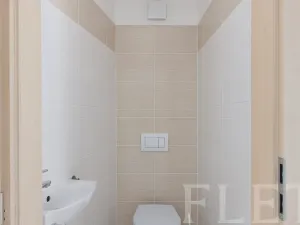 Pronájem bytu 1+kk, Praha - Černý Most, Rudolfa Holeky, 51 m2