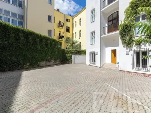 Pronájem bytu 1+kk, Praha - Libeň, Františka Kadlece, 33 m2