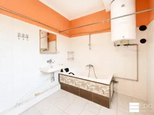 Prodej rodinného domu, Libiš, Husova, 154 m2