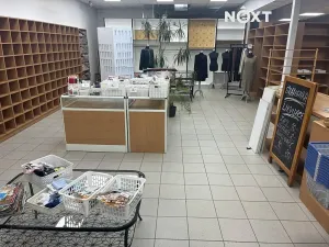 Pronájem obchodního prostoru, Tábor, 9. května, 140 m2