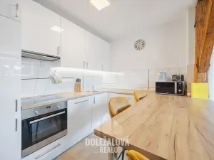 Pronájem bytu 3+kk, Jihlava, Kollárova, 55 m2