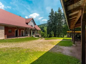 Prodej rodinného domu, Lánov - Horní Lánov, 242 m2