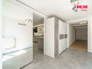 Prodej chalupy, Hroznětín - Velký Rybník, 230 m2