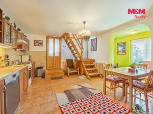 Prodej rodinného domu, Statenice - Černý Vůl, Nad Višňovkou, 105 m2