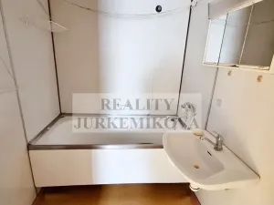 Pronájem bytu 3+kk, Velešín, Sídliště, 59 m2