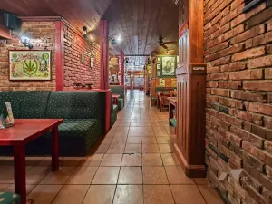 Pronájem restaurace, Zlín, Lešetín I, 400 m2
