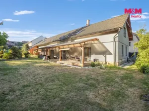 Prodej rodinného domu, Neumětely, V Chaloupkách, 210 m2
