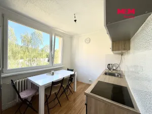 Prodej bytu 3+1, Krupka - Maršov, Karla Čapka, 79 m2