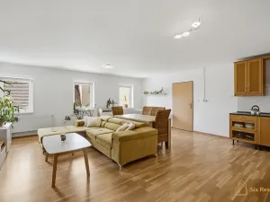 Prodej bytu 3+kk, Kněževes, 88 m2