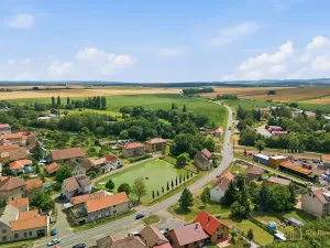 Prodej bytu 3+kk, Kněževes, 88 m2