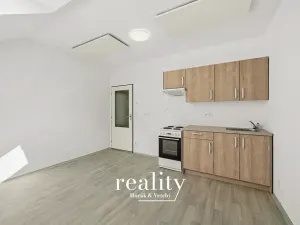 Pronájem bytu 2+kk, Jihlava, Žižkova, 46 m2