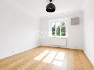 Pronájem vily, Praha - Smíchov, Fráni Šrámka, 413 m2