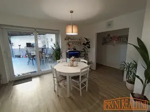 Prodej rodinného domu, Uherský Brod, Kučerovo nám., 210 m2
