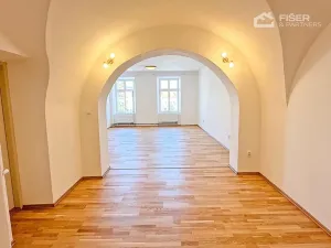 Pronájem bytu 2+kk, Valašské Meziříčí, Náměstí, 87 m2