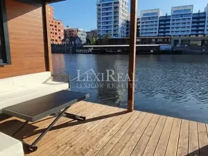 Prodej chaty, Praha - Holešovice, Sanderova, 70 m2