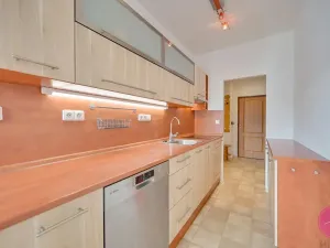 Prodej bytu 3+1, Hlubočky, Na Orátě, 75 m2