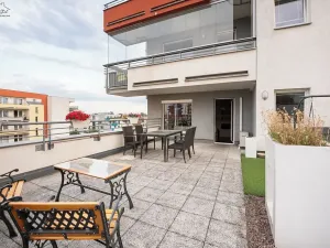Prodej bytu 3+kk, Praha - Letňany, Pavla Beneše, 240 m2