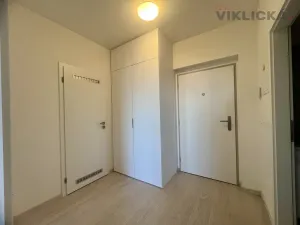 Pronájem bytu 2+kk, Praha - Kbely, Sedlářova, 54 m2