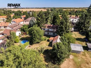 Prodej vícegeneračního domu, Praha - Pitkovice, Žampiónová, 200 m2