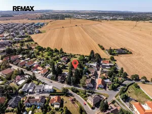 Prodej vícegeneračního domu, Praha - Pitkovice, Žampiónová, 200 m2