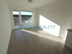 Pronájem bytu 1+kk, Praha - Hostavice, U Hostavického potoka, 39 m2