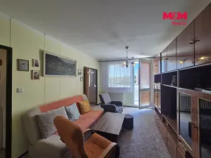Prodej bytu 2+kk, Králův Dvůr, Nad Stadionem, 40 m2