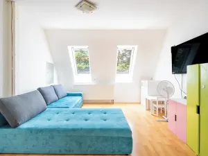 Prodej rodinného domu, Brno, náměstí Karla IV., 120 m2