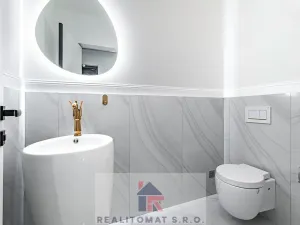 Pronájem vily, Praha - Komořany, Pod lesem, 770 m2