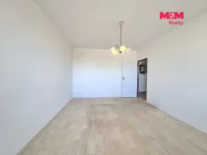 Pronájem bytu 4+1, Klášterec nad Ohří - Miřetice u Klášterce nad Ohří, 17. listopadu, 74 m2