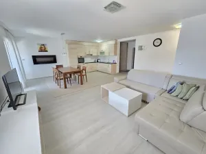 Prodej bytu 4+kk, Pula, Chorvatsko, 103 m2