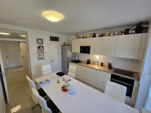 Prodej bytu 3+kk, Pula, Chorvatsko, 72 m2