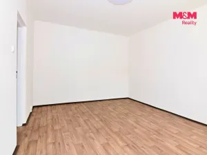 Pronájem bytu 1+1, Děčín - Děčín III-Staré Město, Rakovnická, 36 m2