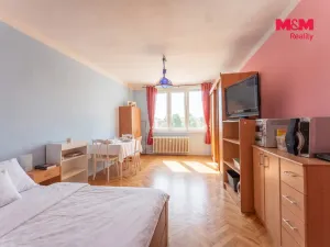 Prodej bytu 3+1, Toužim, Sídliště, 84 m2