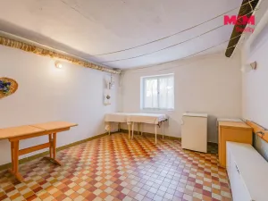 Prodej rodinného domu, Dobřany, Chlumčanská, 230 m2