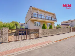 Prodej rodinného domu, Dobřany, Chlumčanská, 230 m2