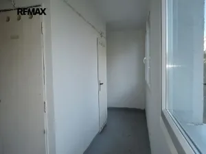 Pronájem bytu 1+kk, Kladno, Holandská, 38 m2
