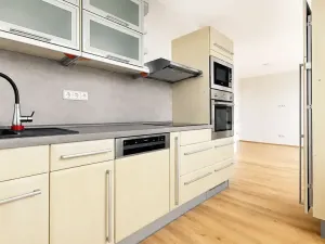 Pronájem bytu 3+1, Poděbrady, Na Hrázi, 85 m2